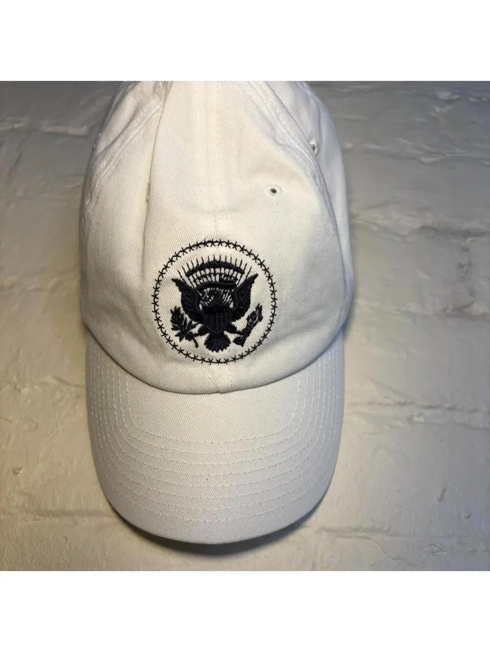 White House Historical Association Dad Hat — White Presidential Seal Cap🦅🤍 - Picture 5 of 6